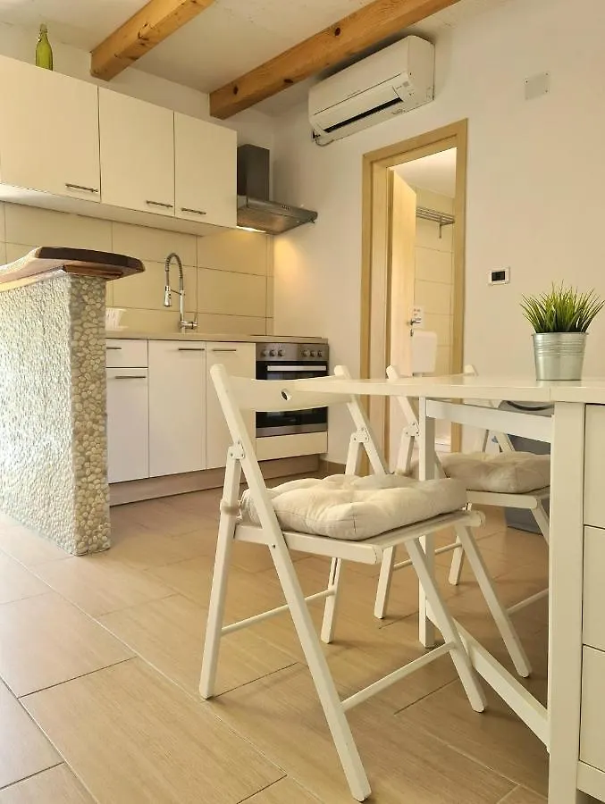 Apartments Sveti Ivan Mošćenička Draga Chorwacja